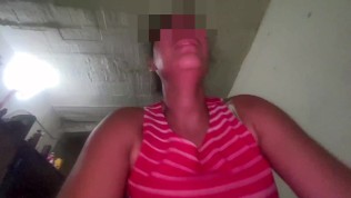 Mi cicha nececita un orgasmo y beber mi semen